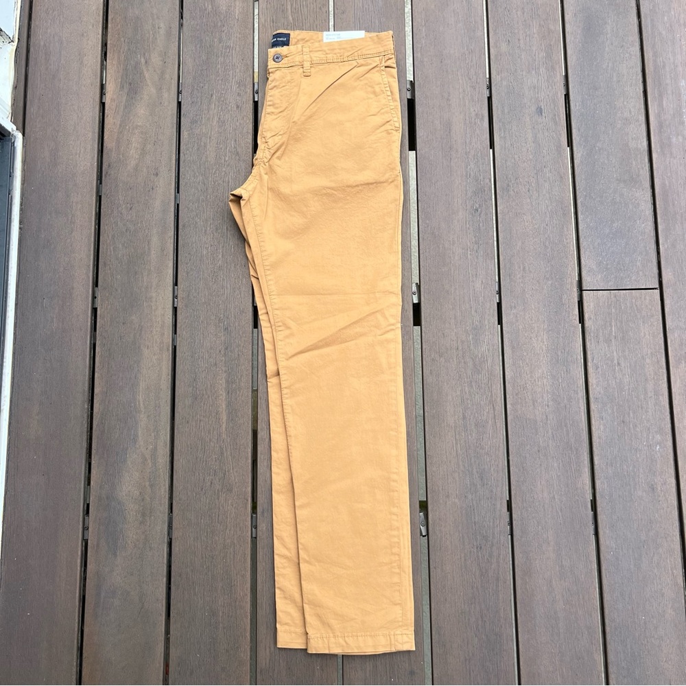 American Eagle dark khaki chinos 33 x 34